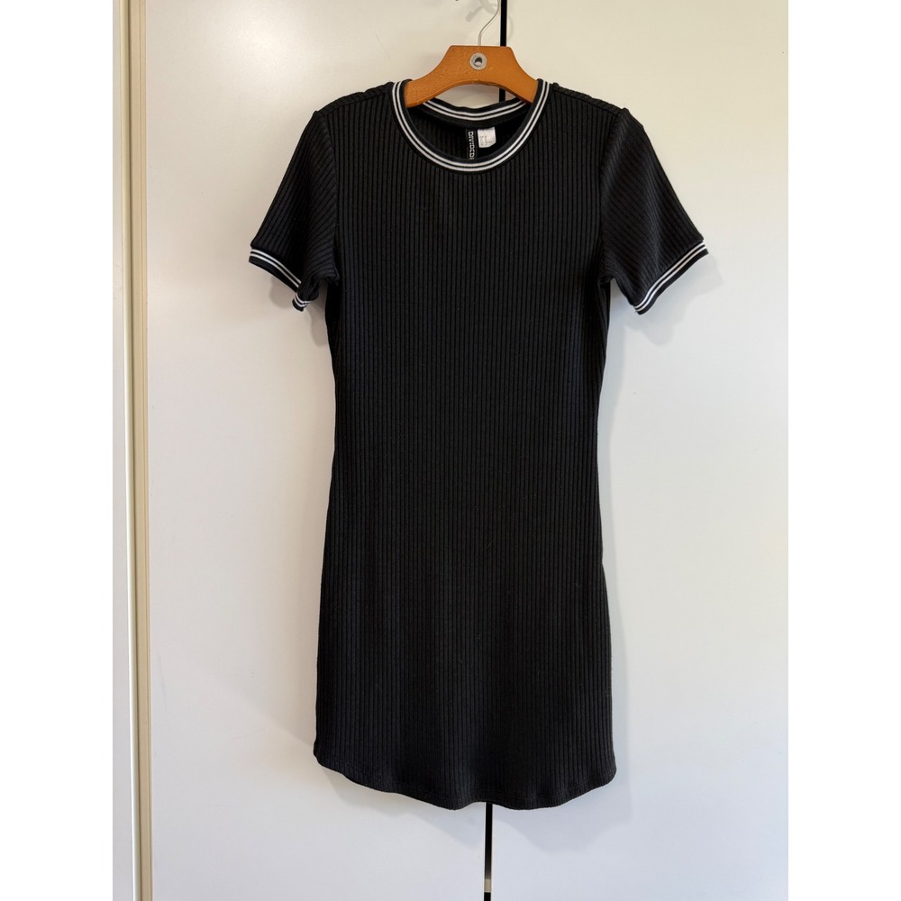 HM Divided Black Ribbed Knit Bodycon Mini Dress Short Sleeve Stripe Trim Size 10